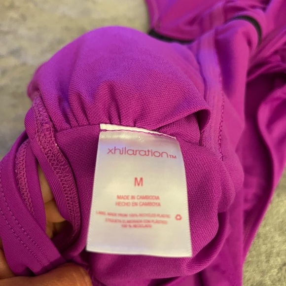 💋Xhilaration Strappy Side Zip-Up One-Piece, Size Medium - Picture 5 of 6
